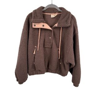 Universal Thread Womens Target Teddy 1/4 zip Pullover Jacket Size Medium Brown